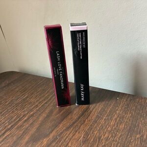Mary Kay Lash Love Fanorama Mascara and Unlimited Lip Gloss Set